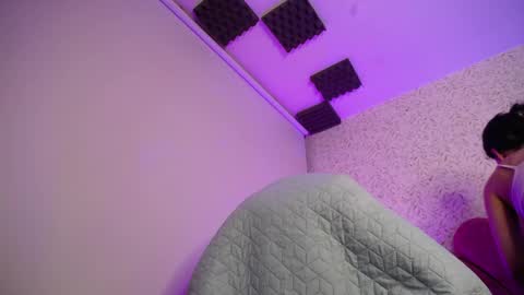 Snapshot of luly_blue chatting on June 2, 4:36 am Luly online show from June 2, 4:36 am