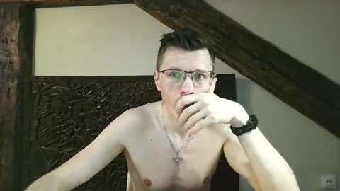 Andrew independent model 2000-0000 CET daily online show from May 24, 6:57 pm