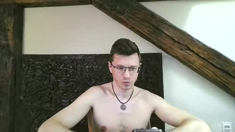 Andrew independent model 2000-0000 CET daily online show from June 2, 3:47 pm