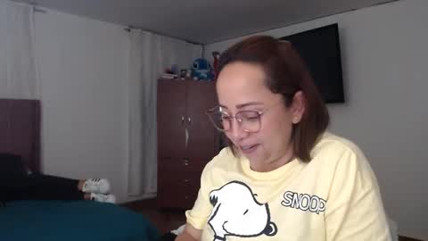 Snapshot of lumi_84 chatting on January 15, 1:45 am LUMI online show from January 15, 1:45 am