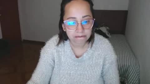 Snapshot of lumi_84 chatting on February 16, 10:32 am LUMI online show from February 16, 10:32 am