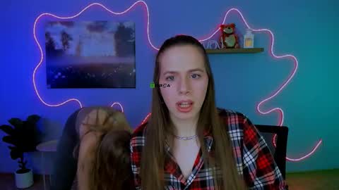 Snapshot of lumi_soft chatting on February 28, 8:48 am Sweet Lumi online show from February 28, 8:48 am