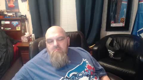 Snapshot of lump420 chatting on December 15, 5:34 am lump420 online show from December 15, 5:34 am