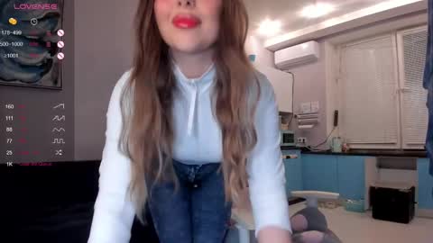 Snapshot of luna__l chatting on March 6, 5:54 pm Alice online show from March 6, 5:54 pm