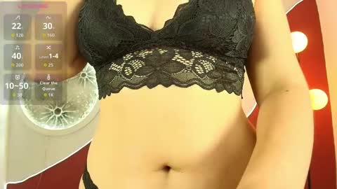 luna__velvet online show from April 9, 12:32 pm