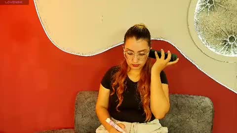 Snapshot of luna__velvet chatting on July 24, 1:20 pm luna__velvet online show from July 24, 1:20 pm