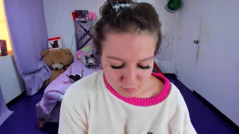 luna_analya online show from April 6, 4:19 pm