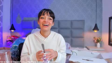 Luna online show from February 7, 11:03 am