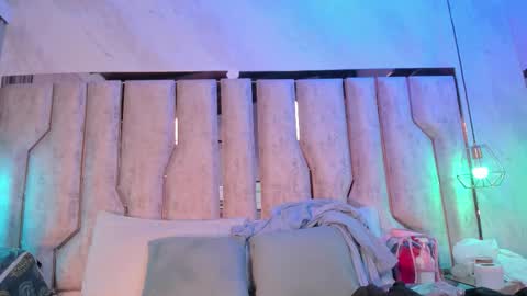 Sara online show from March 4, 3:01 am