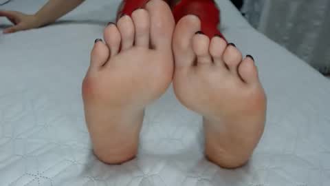 Luna--Blueberry online show from September 11, 3:39 am