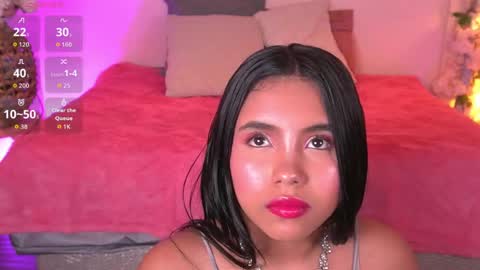 Snapshot of luna_cullen chatting on May 11, 7:22 pm Lunita online show from May 11, 7:22 pm