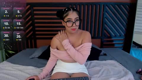 luna_cute14 online show from February 9, 8:02 pm