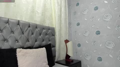 Luna Eva online show from February 13, 2:24 pm