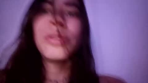 Snapshot of luna_fox_1327 chatting on May 30, 1:35 am luna_fox_1327 online show from May 30, 1:35 am