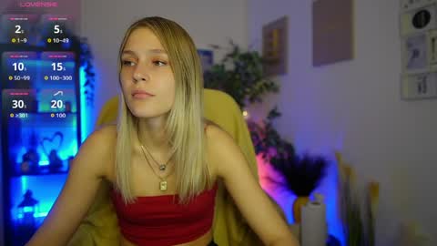 luna_grace18 online show from April 27, 11:41 am