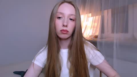 Luna online show from April 9, 10:48 pm