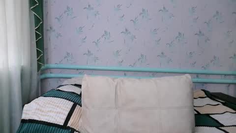 luna_lure11 online show from November 6, 9:21 am