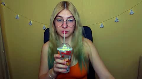 Luna online show from December 14, 9:29 am