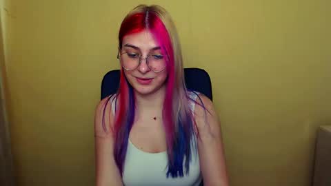 Luna online show from February 21, 12:17 pm