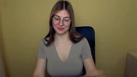 Luna online show from October 11, 8:57 am