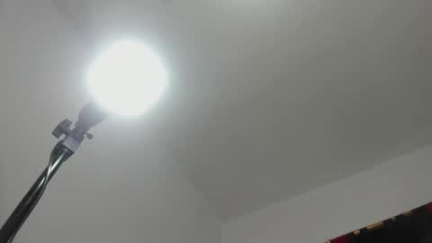 Snapshot of luna_marron chatting on May 1, 9:47 am Luna online show from May 1, 9:47 am