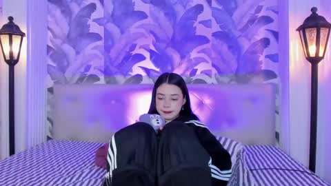 Luna Morgan online show from February 19, 3:35 am