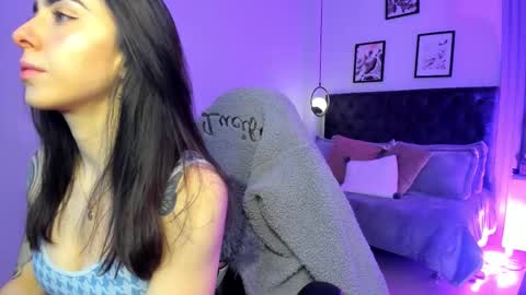 Luna online show from January 17, 2:33 pm