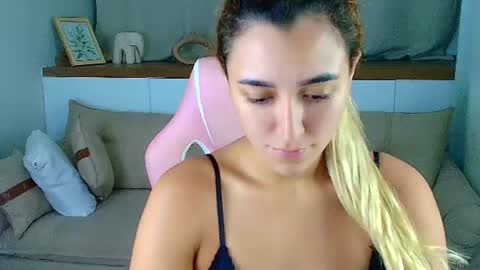 Snapshot of luna_velvvet chatting on June 24, 2:32 am Luna online show from June 24, 2:32 am