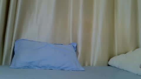 Snapshot of luna_zest chatting on April 25, 9:45 am luna online show from April 25, 9:45 am