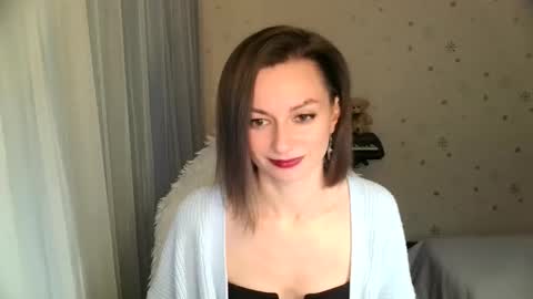 lunaa_bluee online show from November 24, 9:14 pm