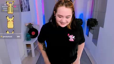 Li online show from November 15, 4:25 pm