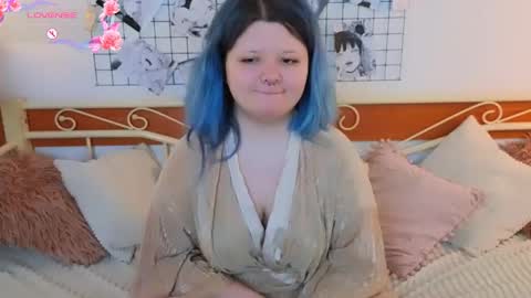 Snapshot of lunaar_ chatting on April 29, 5:33 am Luna online show from April 29, 5:33 am