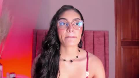 Luna Aspen online show from February 9, 6:23 pm