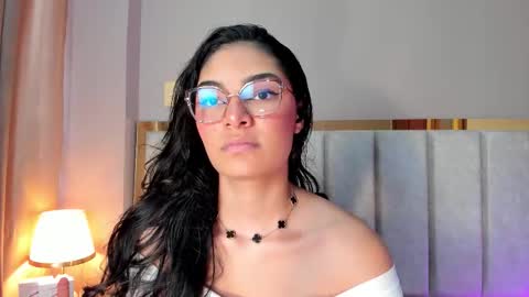 Luna Aspen online show from February 12, 6:03 pm