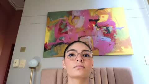 Luna Aspen online show from April 15, 6:15 pm