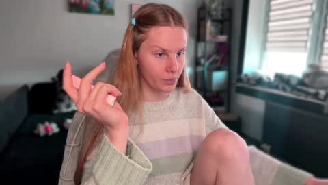 Britney online show from February 1, 12:04 pm