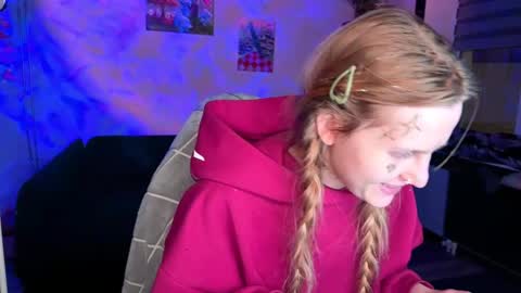 Britney online show from February 17, 8:04 pm