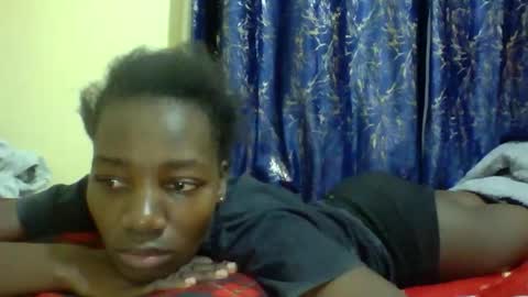 Snapshot of lunah_kitty chatting on April 22, 3:20 am lunah_kitty online show from April 22, 3:20 am