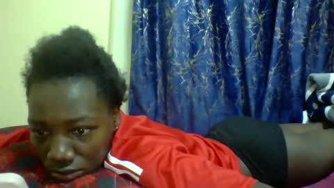 Snapshot of lunah_kitty chatting on April 30, 9:48 am lunah_kitty online show from April 30, 9:48 am
