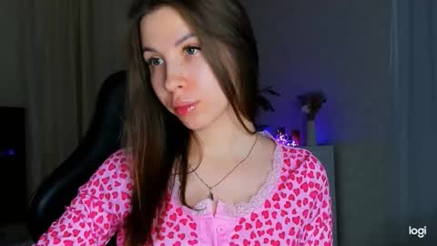 Snapshot of lunail chatting on February 11, 1:10 am lunail online show from February 11, 1:10 am