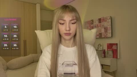 Luna online show from February 23, 7:33 pm