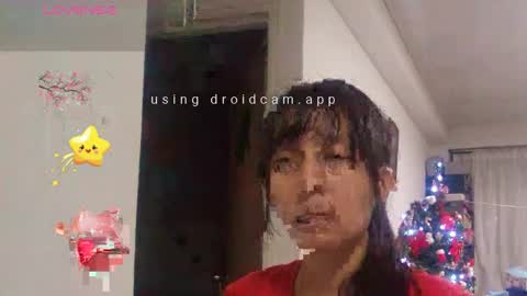 Snapshot of lunamoon_17 chatting on December 4, 11:24 pm LUNA online show from December 4, 11:24 pm