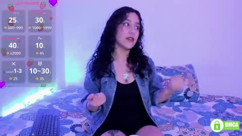 Snapshot of lunamoonroe chatting on June 2, 2:57 am Luna Monroe online show from June 2, 2:57 am