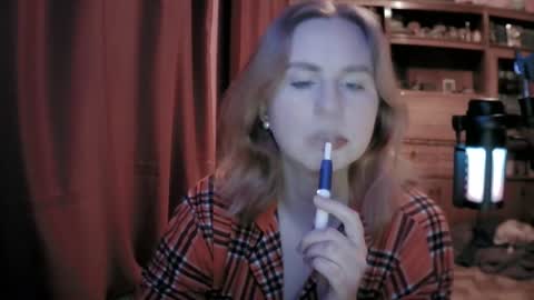 lunamystique_ online show from February 12, 5:08 pm