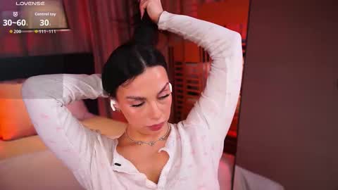 Luna  next streams Mon Fri Sat Sun 8pm-5am gmt0 online show from February 28, 8:43 pm