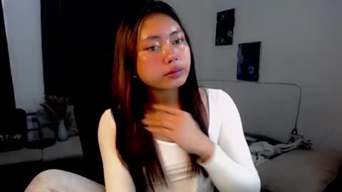 Luna online show from April 23, 8:24 am