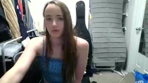 Snapshot of lunapixie2020 chatting on May 5, 2:30 am lunapixie2020 online show from May 5, 2:30 am
