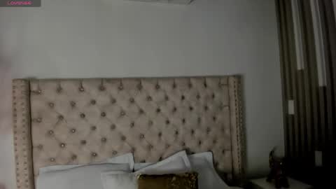 Snapshot of lunara_vall chatting on June 2, 7:27 pm Lia 3 online show from June 2, 7:27 pm