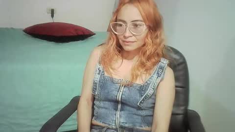 Snapshot of lunarush chatting on January 13, 9:42 pm lunarush online show from January 13, 9:42 pm