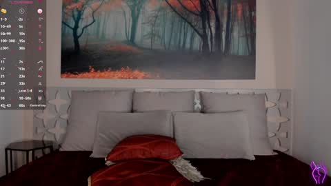 Luna Ruso  online show from February 2, 11:00 pm